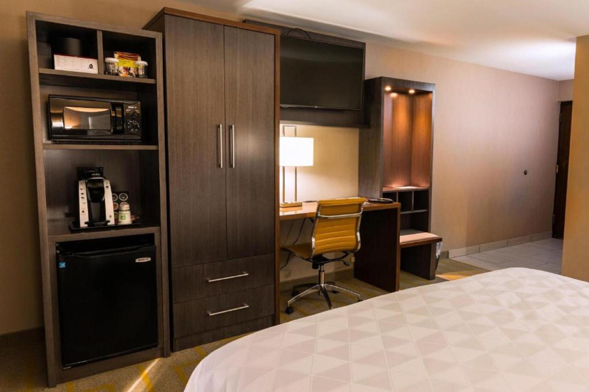 Holiday Inn Chicago Sw-Countryside Confctr By Ihg Luaran gambar